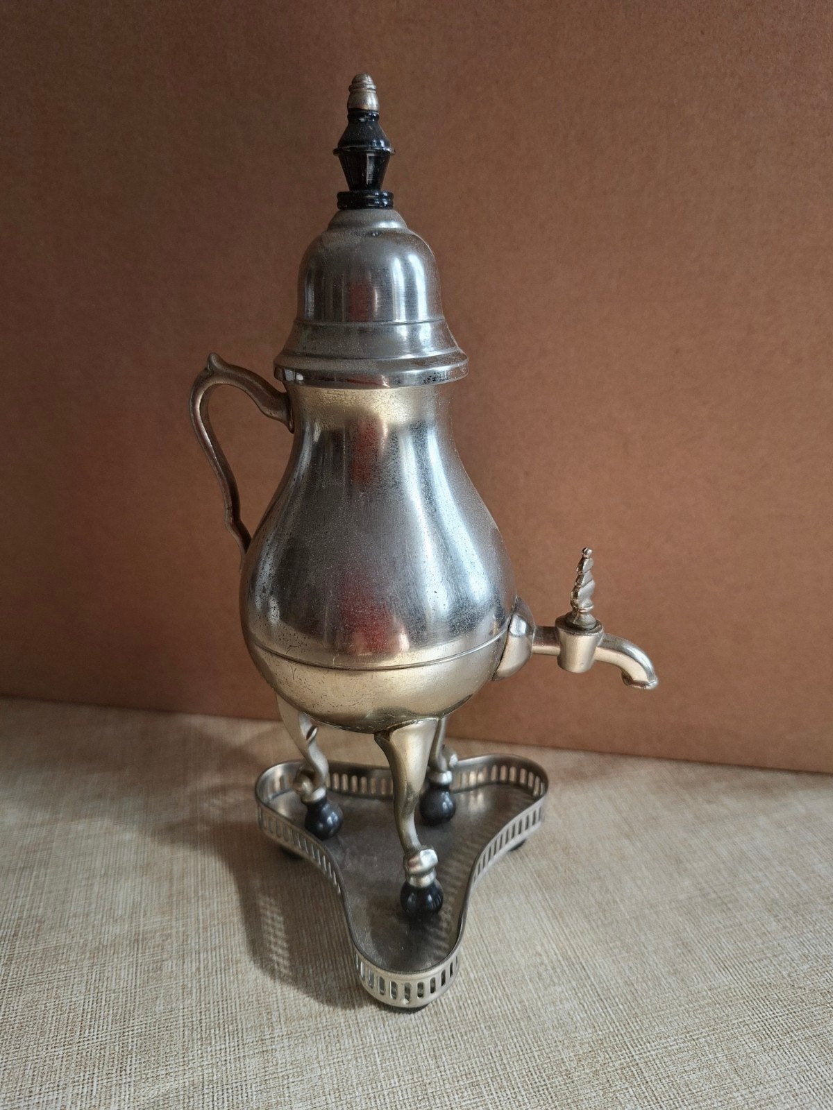 Antieke verzilverde kraantjes kan met  lekbakje, Antiek en Kunst, Ophalen of Verzenden