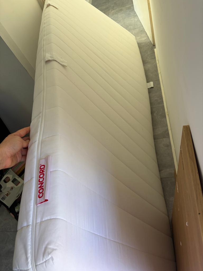 Concord Matras - Zo goed als nieuw, Ophalen, 90 cm, Eenpersoons, Zo goed als nieuw