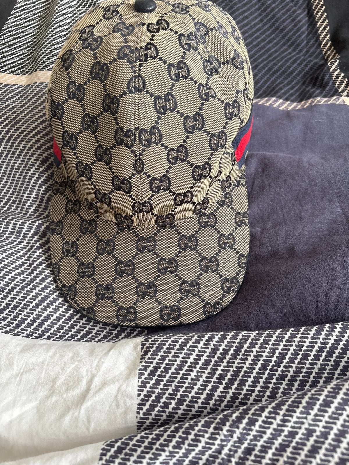 Gucci pet - Nooit gedragen, goede kwaliteit, Ophalen of Verzenden, Nieuw, Jongetje of Meisje, Pet