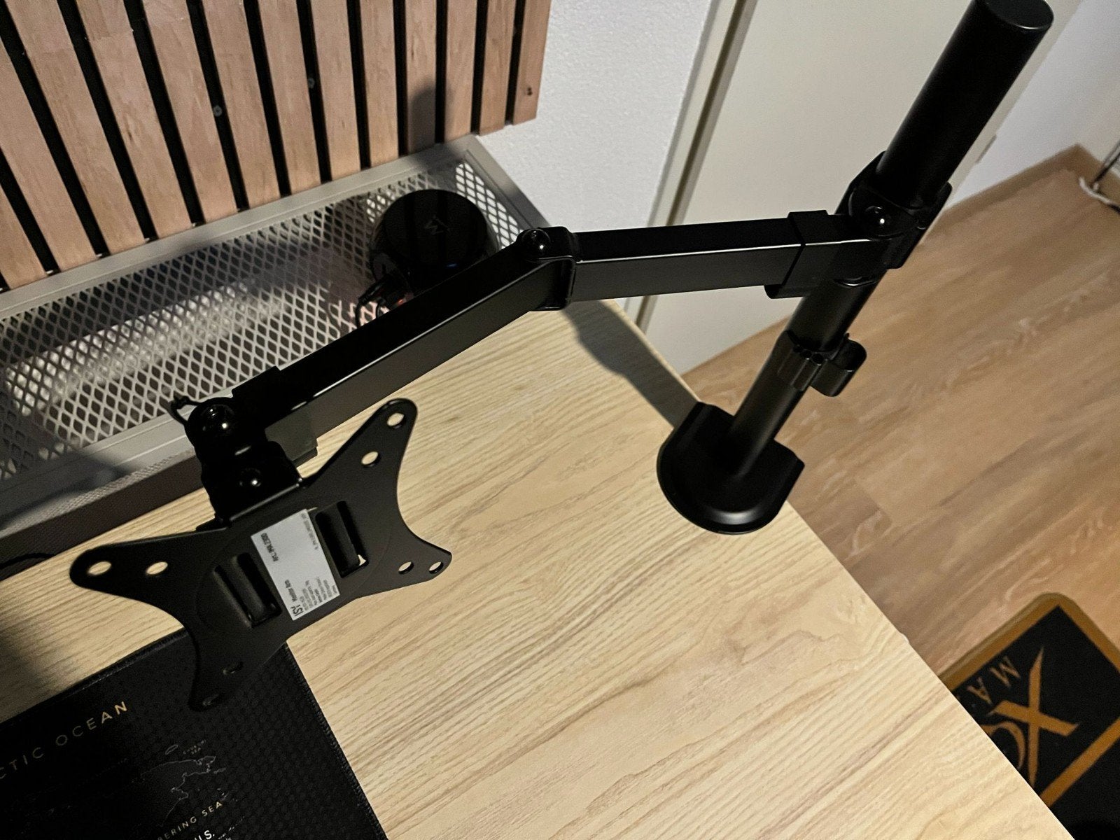 Monitor arm, Computers en Software, Monitoren, Ophalen of Verzenden, Zo goed als nieuw