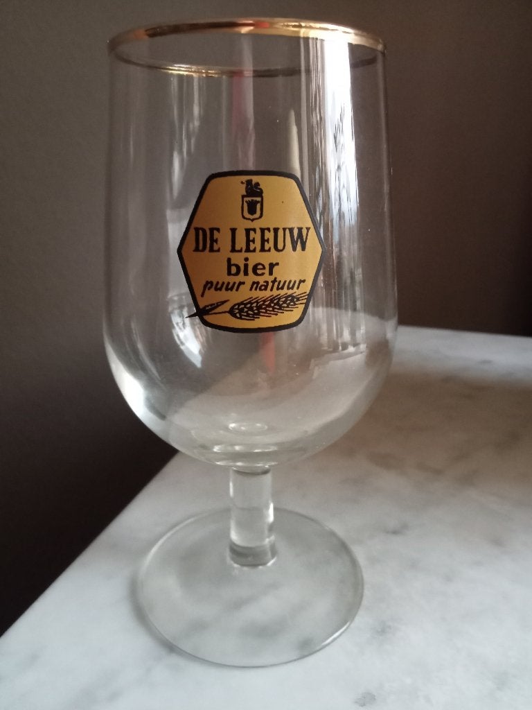 3 VINTAGE LEEUW BIER Voet-GLAZEN, Verzamelen, Ophalen of Verzenden, Zo goed als nieuw, Glas of Glazen, Overige merken