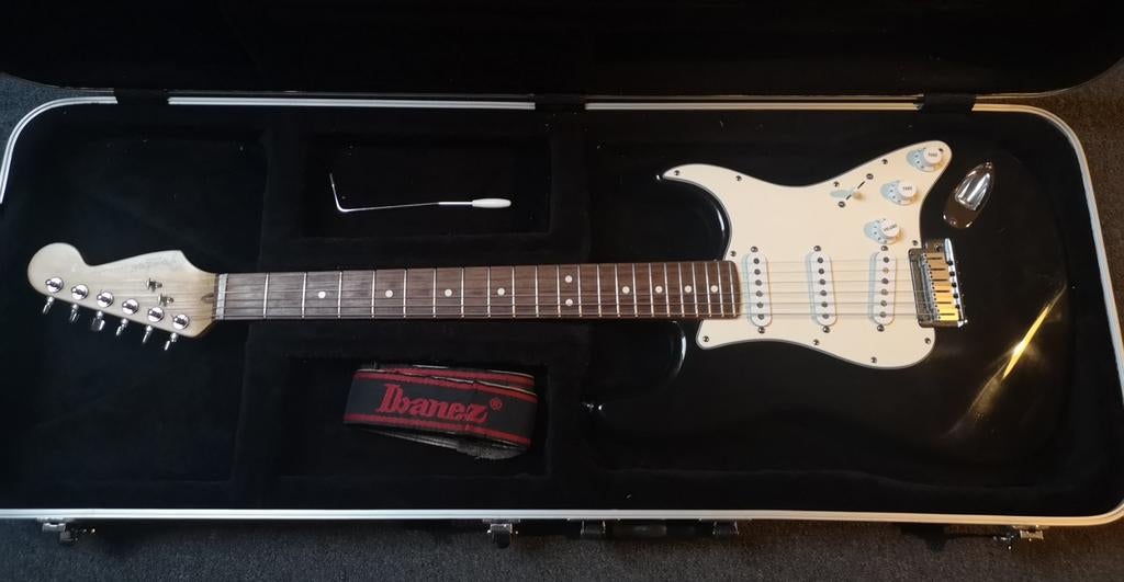 Fender Stratocaster USA 2000, Ophalen, Zo goed als nieuw, Solid body, Fender