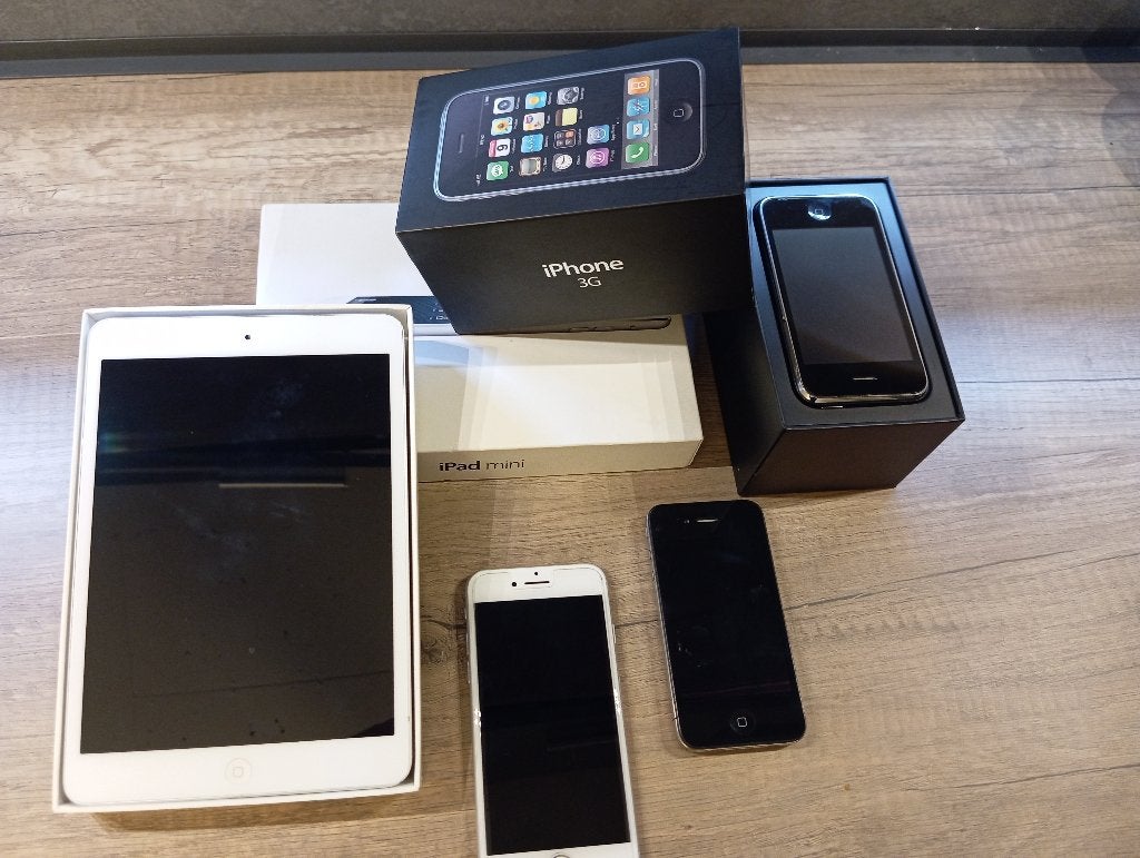 Partij iPhones en iPad Mini (3G, 4, 6S, iPad Mini 1), Telecommunicatie, Gebruikt, Overige modellen, Ophalen of Verzenden, 8 GB