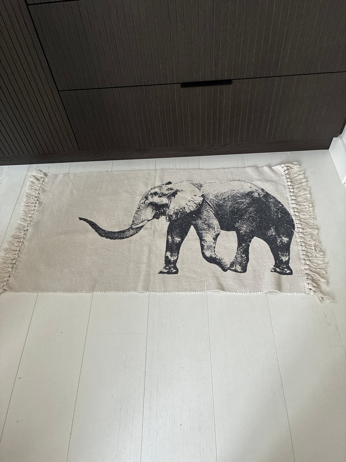 vloerkleed / wandkleed met olifant, Ophalen of Verzenden, Gebruikt, Kleed of Kussen