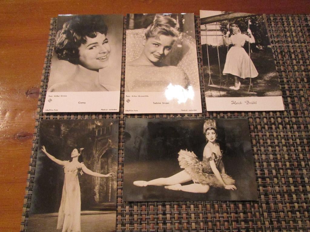 Ot Sien De Stulp s1117 4x foto M Fonteyn C Froboess S Sinjen, Verzamelen, Ophalen of Verzenden, 1960 tot 1980, Overige onderwerpen