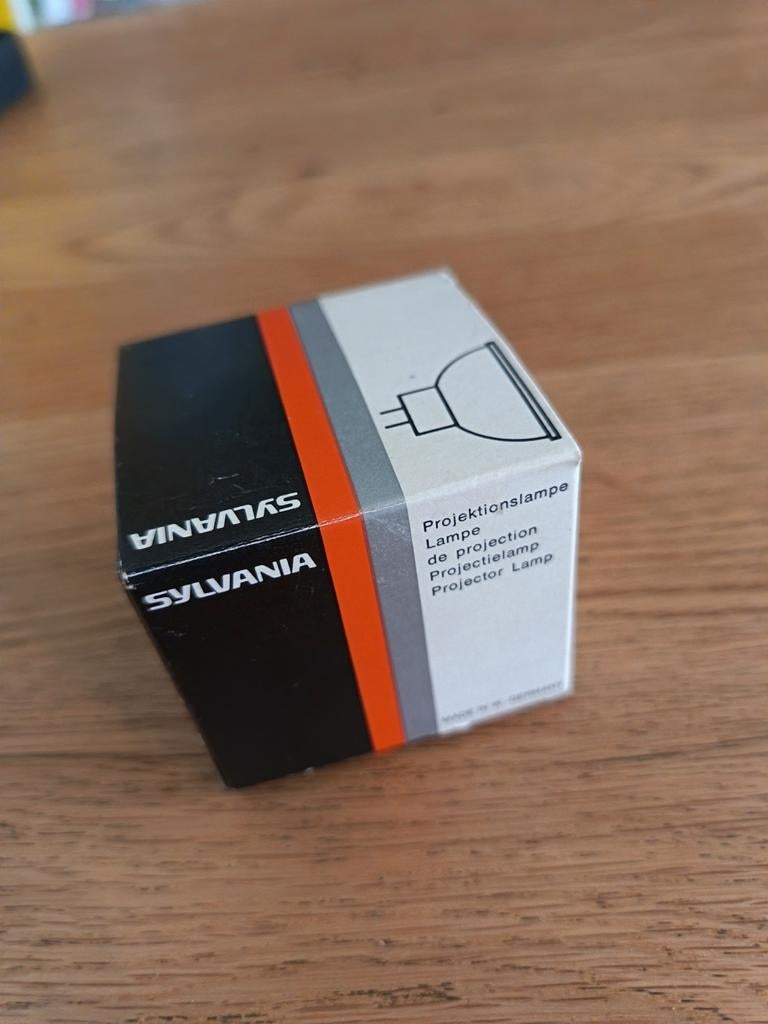 Sylvania EFP 12V 100W Projector Lamp - Nieuw in doos, Ophalen of Verzenden, Nieuw, Overige technologieën, Sylvania