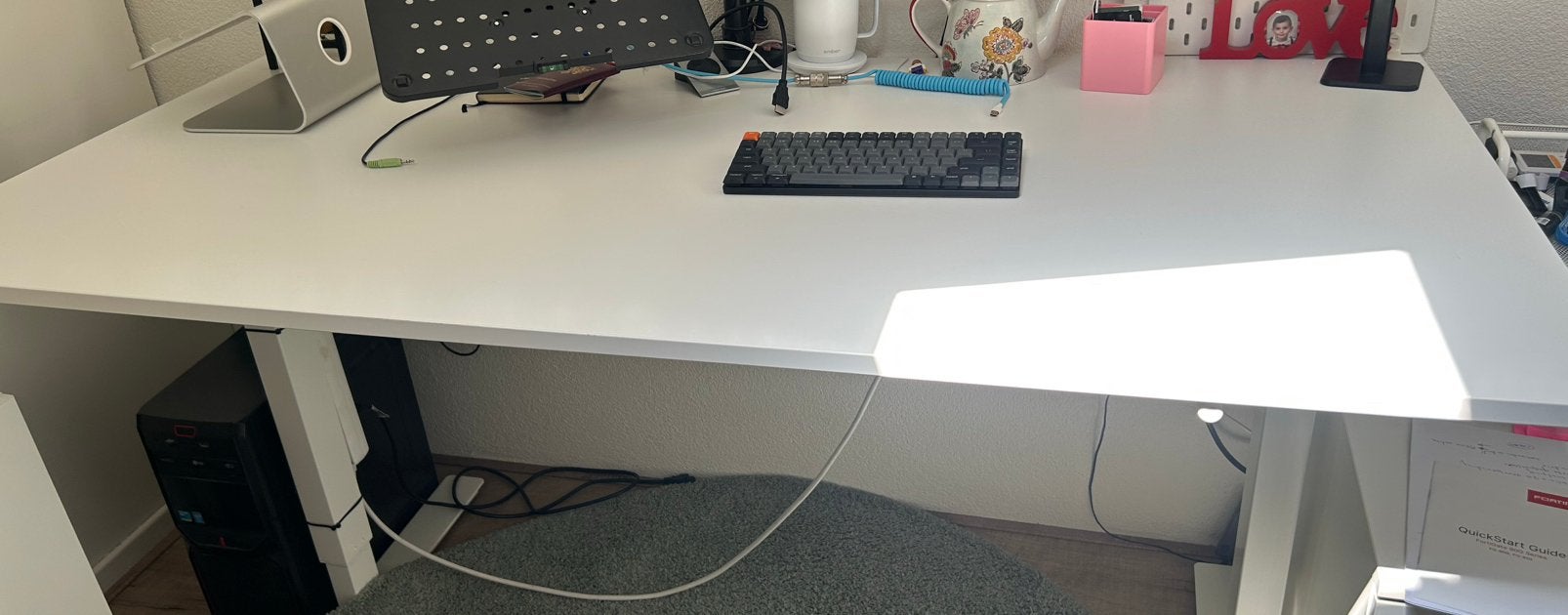 Ikea bureau, Huis en Inrichting, Bureaus, Ophalen, Zo goed als nieuw