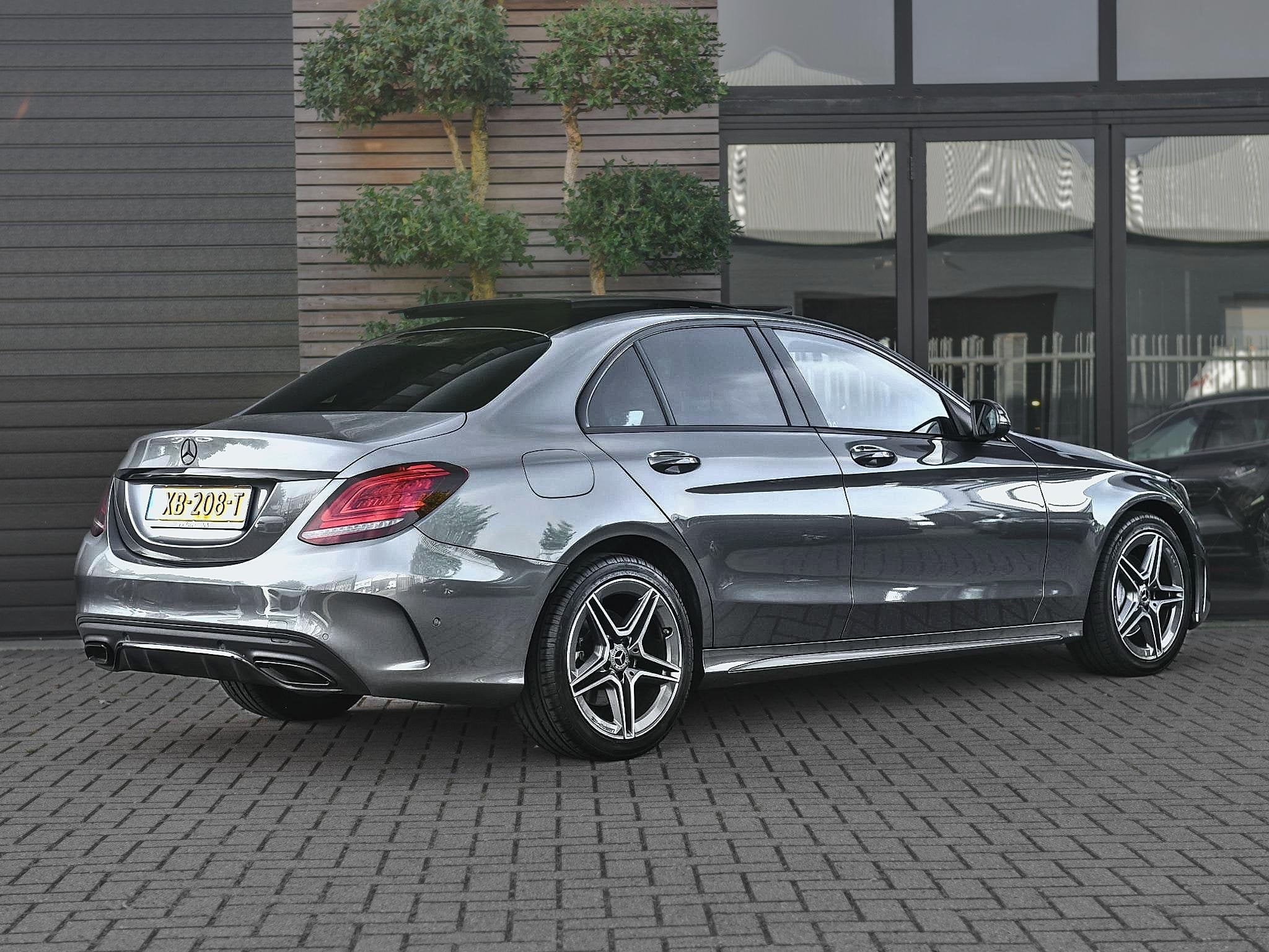Mercedes-Benz C-klasse 160 Business Solution AMG Panoramadak, Auto's, Euro 6, 4 cilinders, 129 pk, Sedan