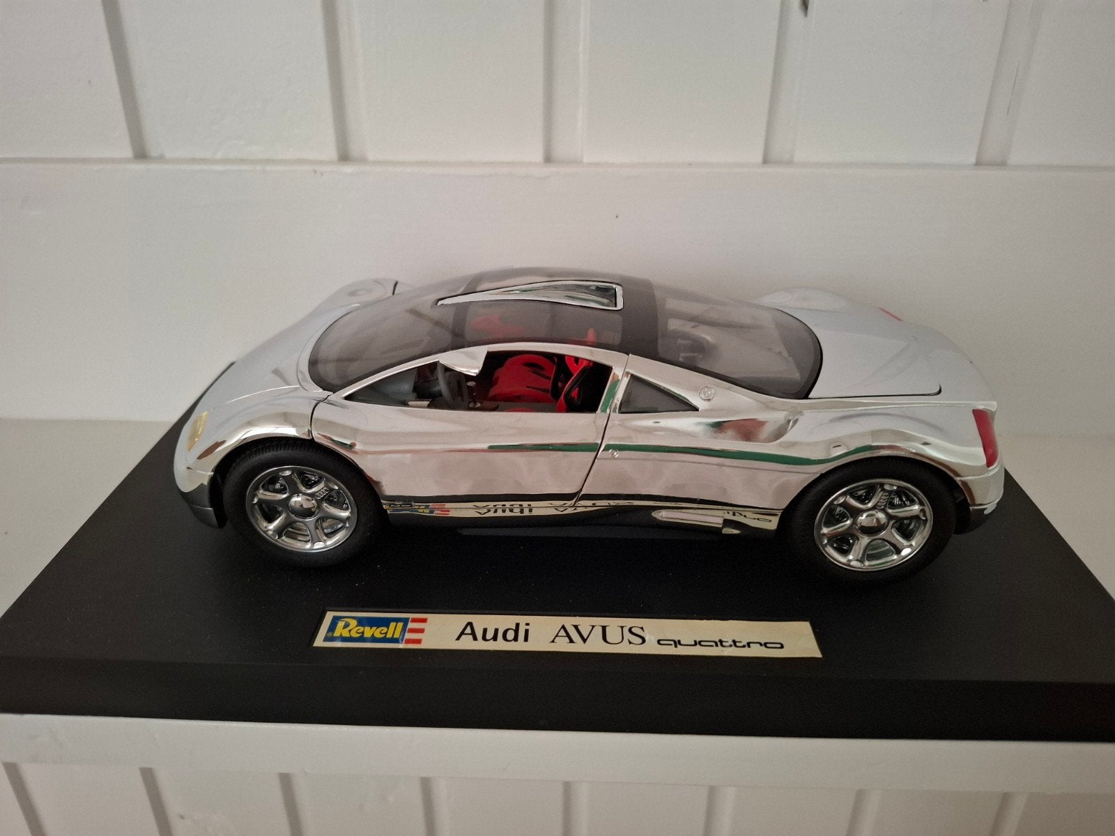 Revell Audi AVUS Quattro schaalmodel - Zonder doos, Hobby en Vrije tijd, Modelauto's | 1:43, Ophalen of Verzenden