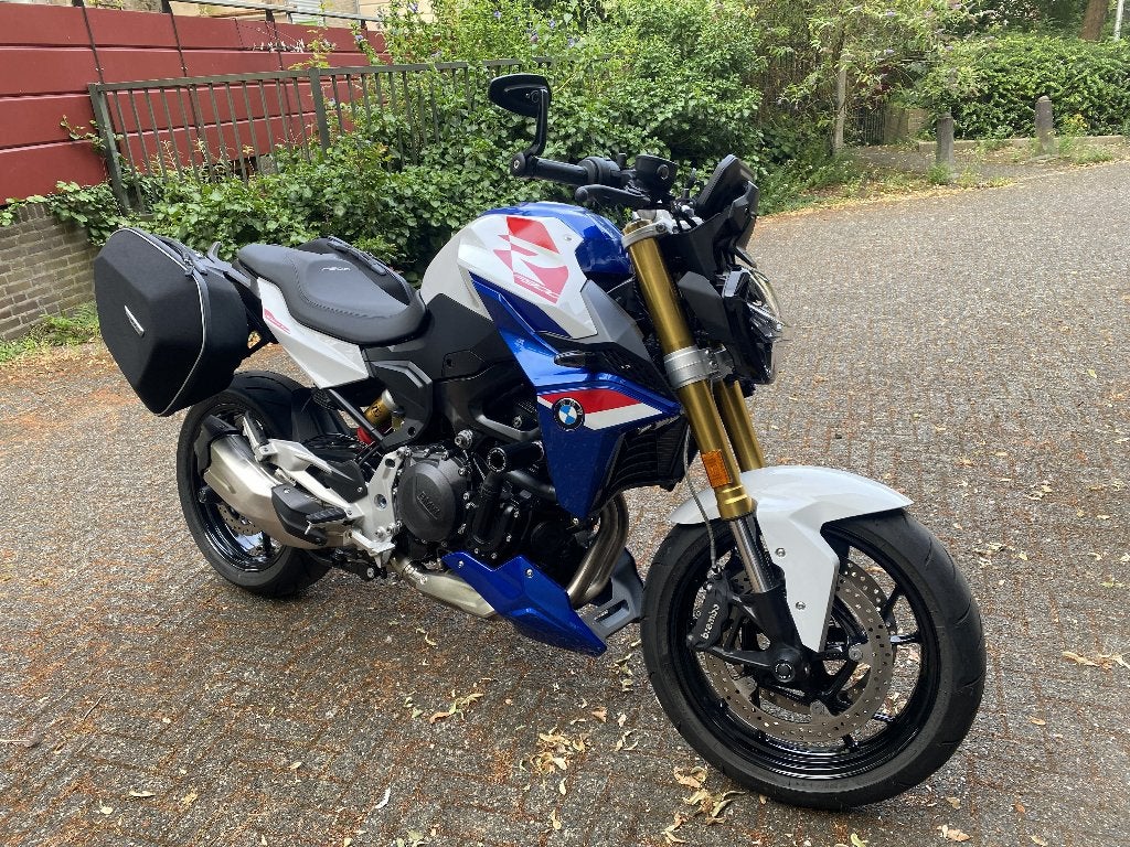 BMW F900R, Motoren, Motoren | BMW, 2 cilinders, Occasion, Handvatverwarming, Motorrijbewijs A