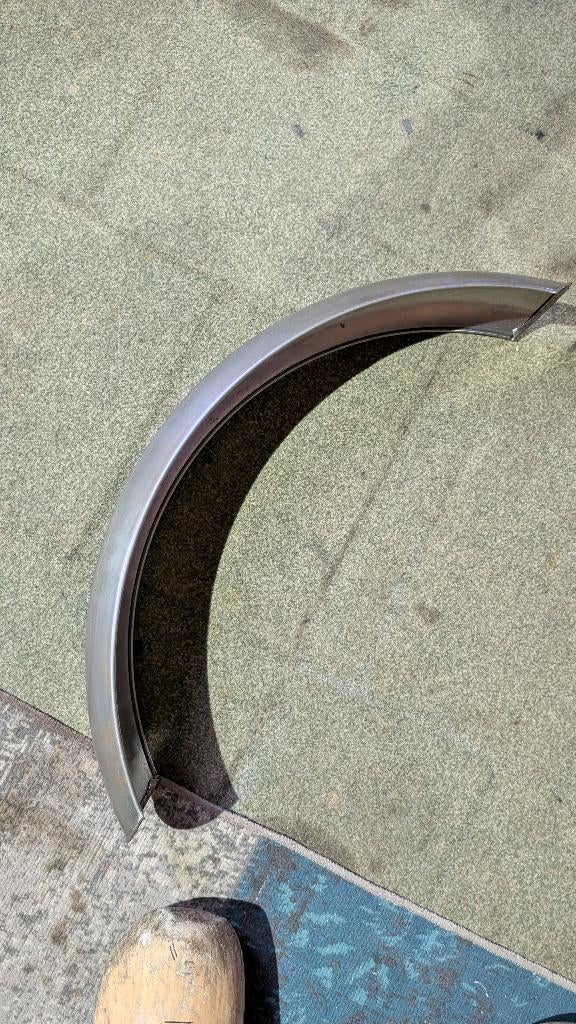 18 inch stalen spatbord, Ophalen