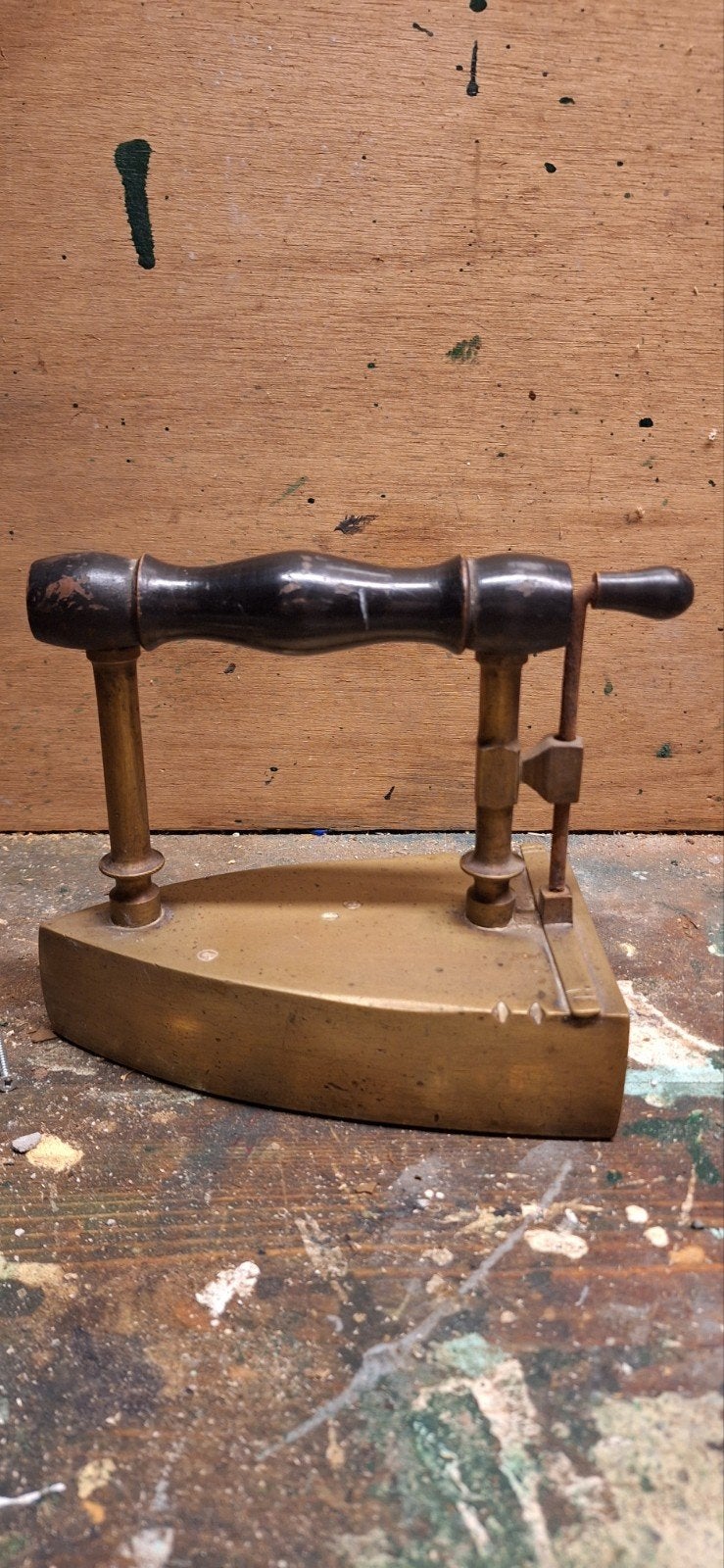Oud strijkijzer antiek, Antiek en Kunst, Antiek | Gereedschap en Instrumenten, Ophalen
