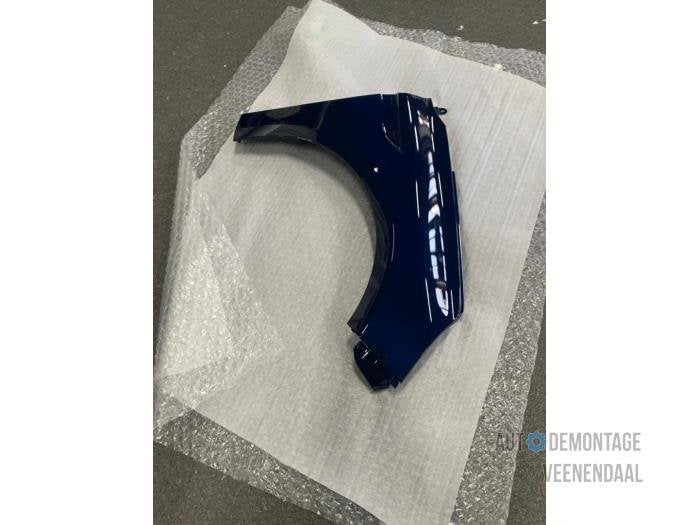 Scherm rechts-voor van een Renault Megane (TERPR), -, Renault, -, Nieuw