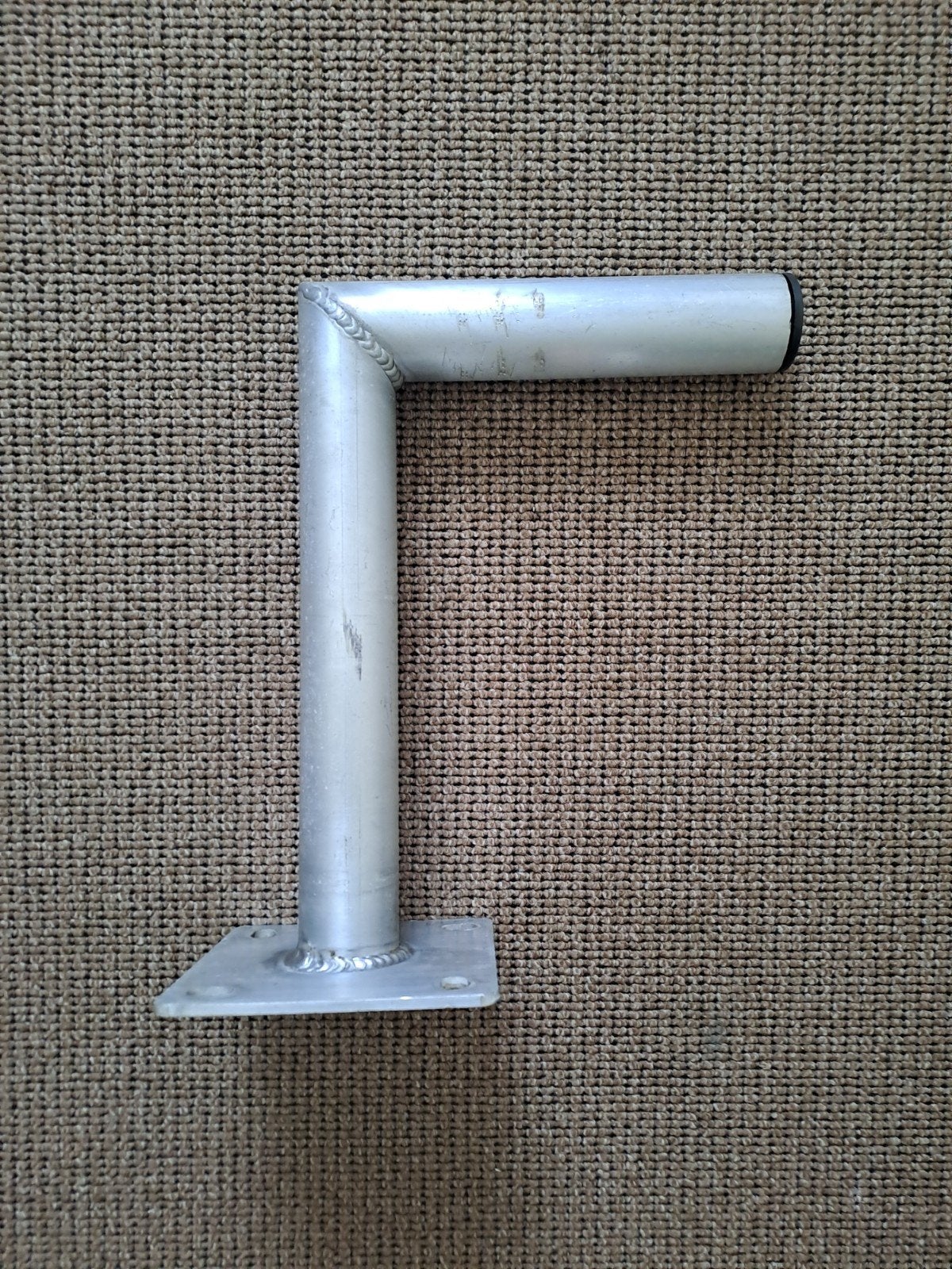 Muurbeugel voor schotelantenne, Ophalen of Verzenden, Overige merken