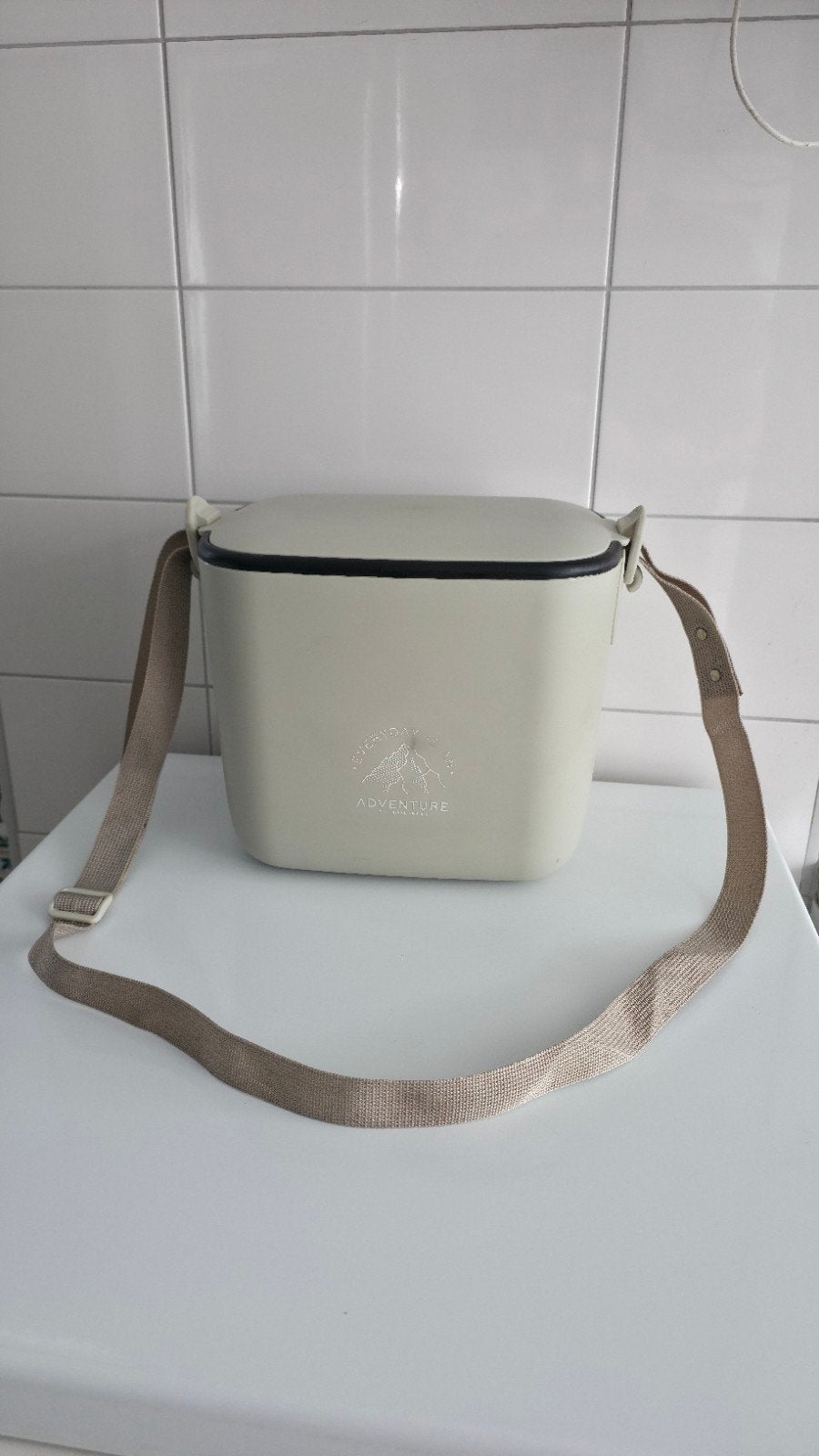 Norlander adventure 5,5 liter
Type: Ad
Materiaal: Polypropyl, Huis en Inrichting, Emmers, Ophalen of Verzenden, Zo goed als nieuw