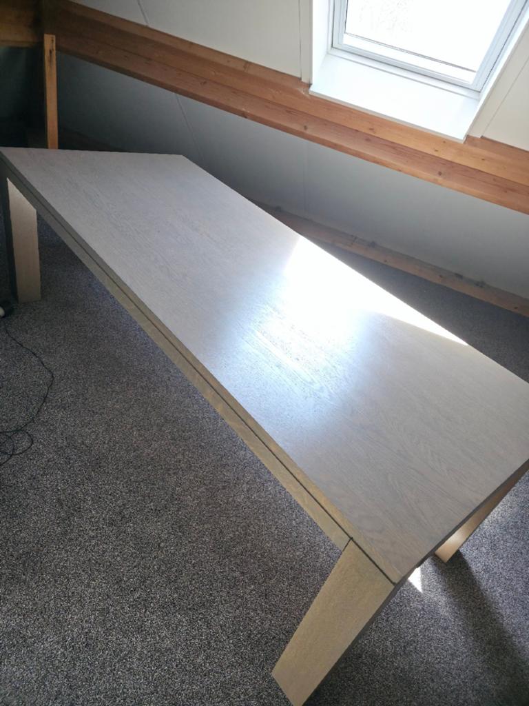 Robuuste kamertafel van eikenhout - Zo goed als nieuw, Ophalen, Eikenhout, 200 cm of meer, 50 tot 100 cm