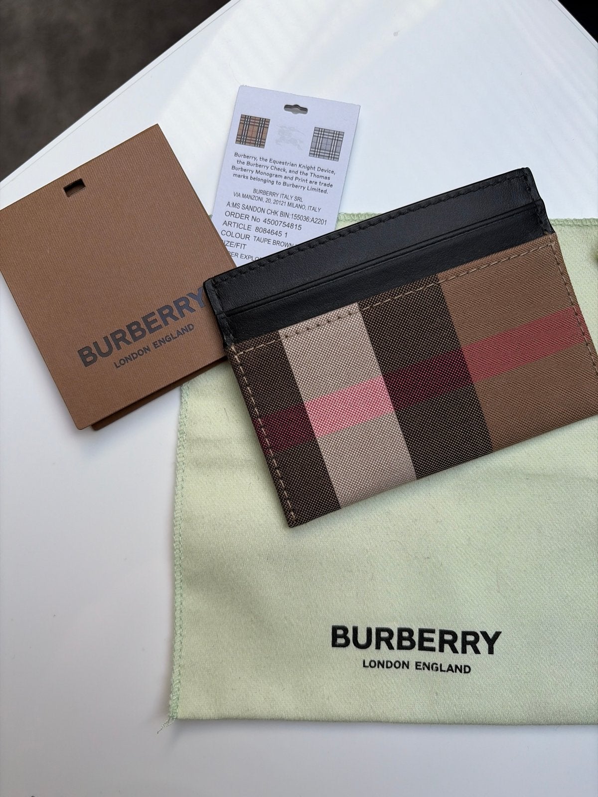 NIEUW Burberry pasjeshouder - Taupe Brown, Sieraden, Tassen en Uiterlijk, Portemonnees, Overige merken, Bruin, Nieuw, Ophalen of Verzenden