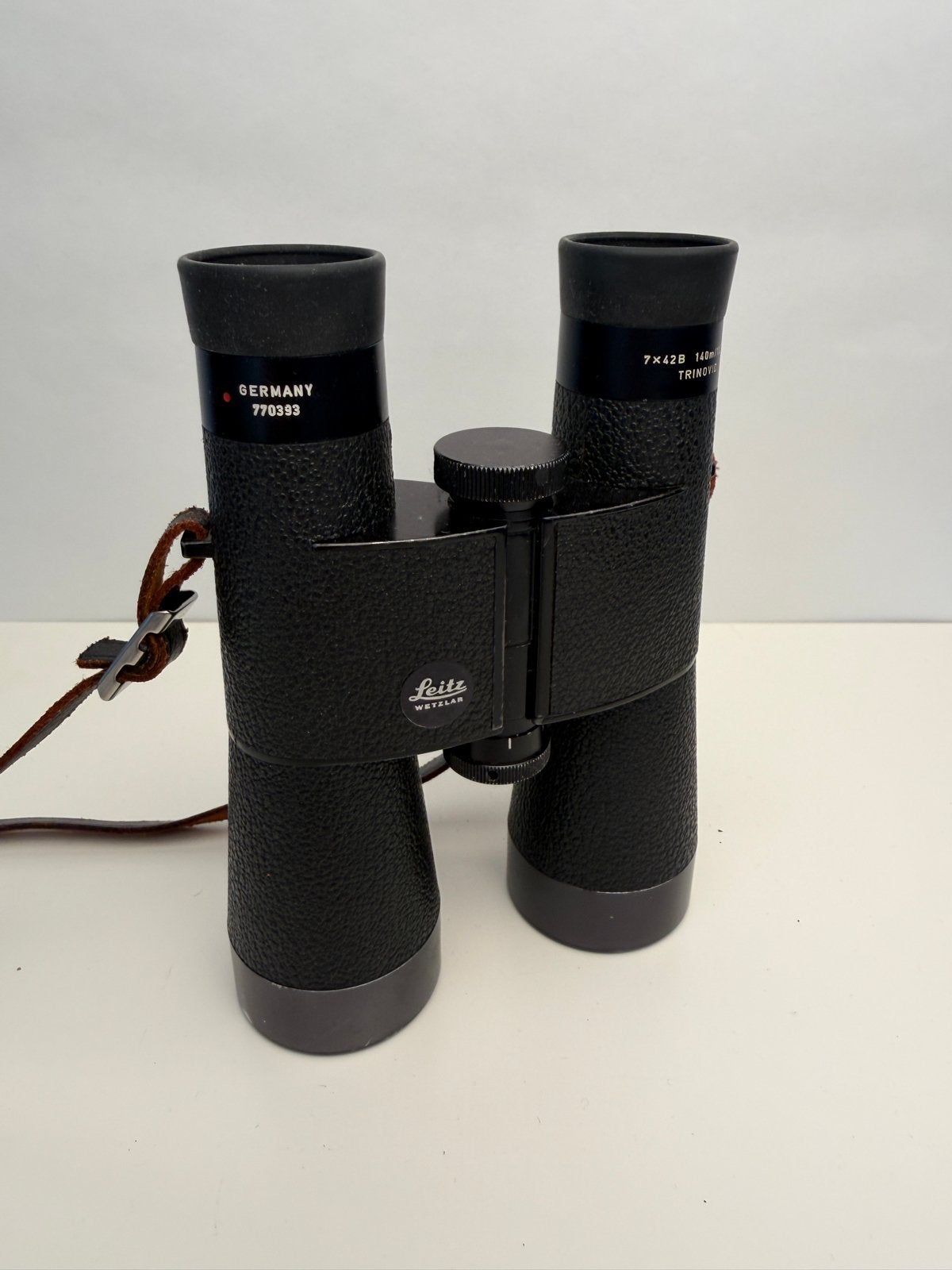 Leitz Wetzlar Trinovid 7x42B Verrekijker - Vintage Kwaliteit, Ophalen of Verzenden, Gebruikt, Minder dan 8x, Dakkant (recht)
