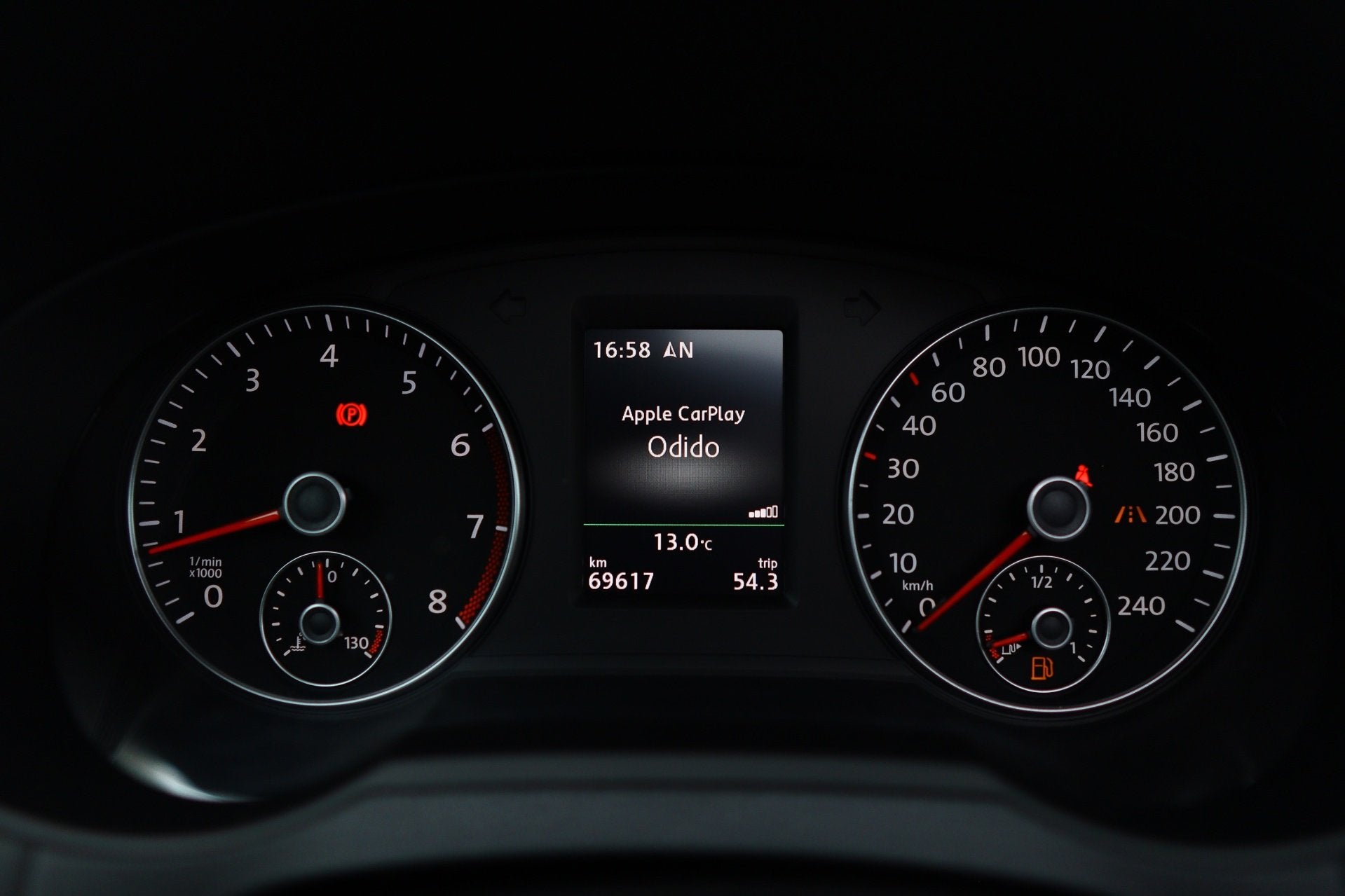 Foto 29 van Volkswagen SHARAN 1.4 TSI Exclusive Series 7 zits Full optio