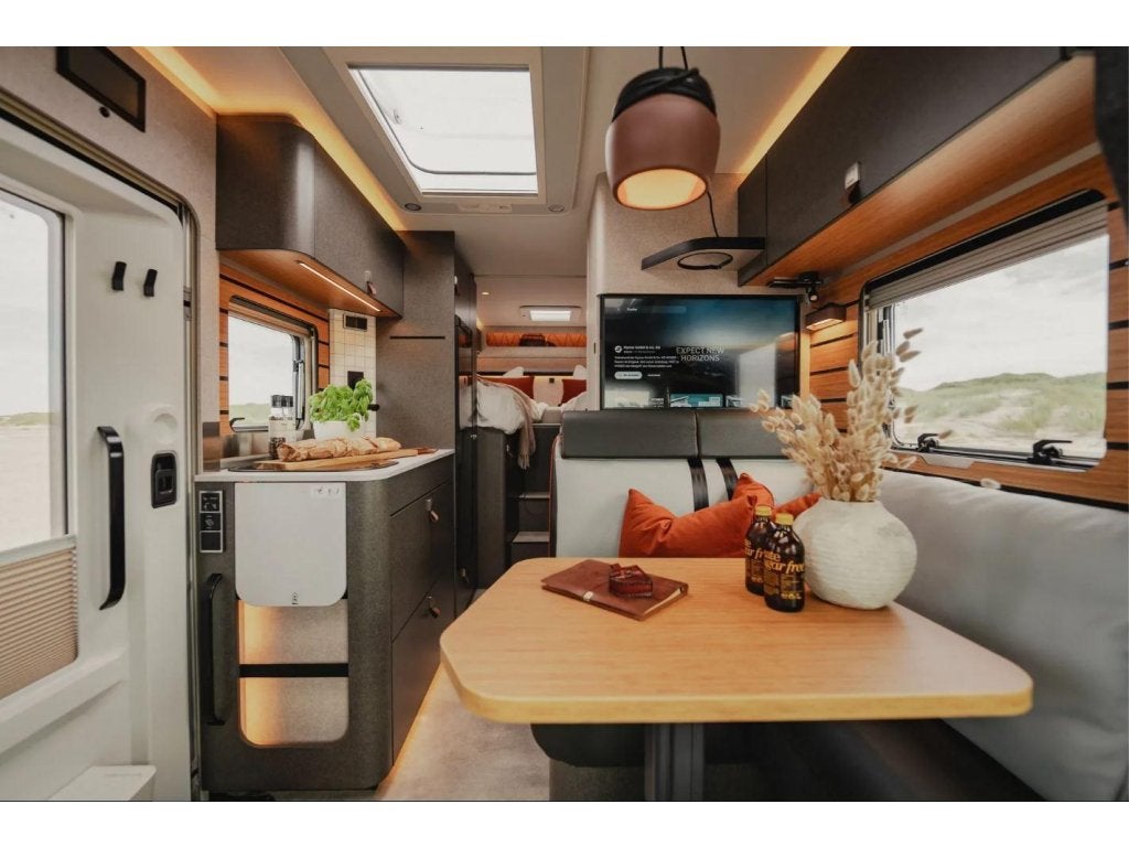 Hymer ML-T 580 4X4 CROSS TRAIL-190PK-2026, Automaat, Ringverwarming, 7 tot 8 meter, Bedrijf