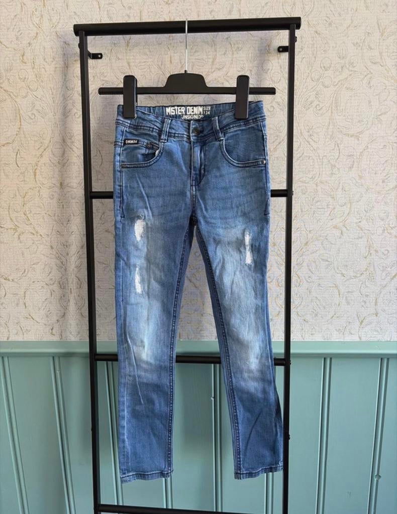 Jeans unsigned 134, Ophalen of Verzenden, Zo goed als nieuw, Jongen, Broek