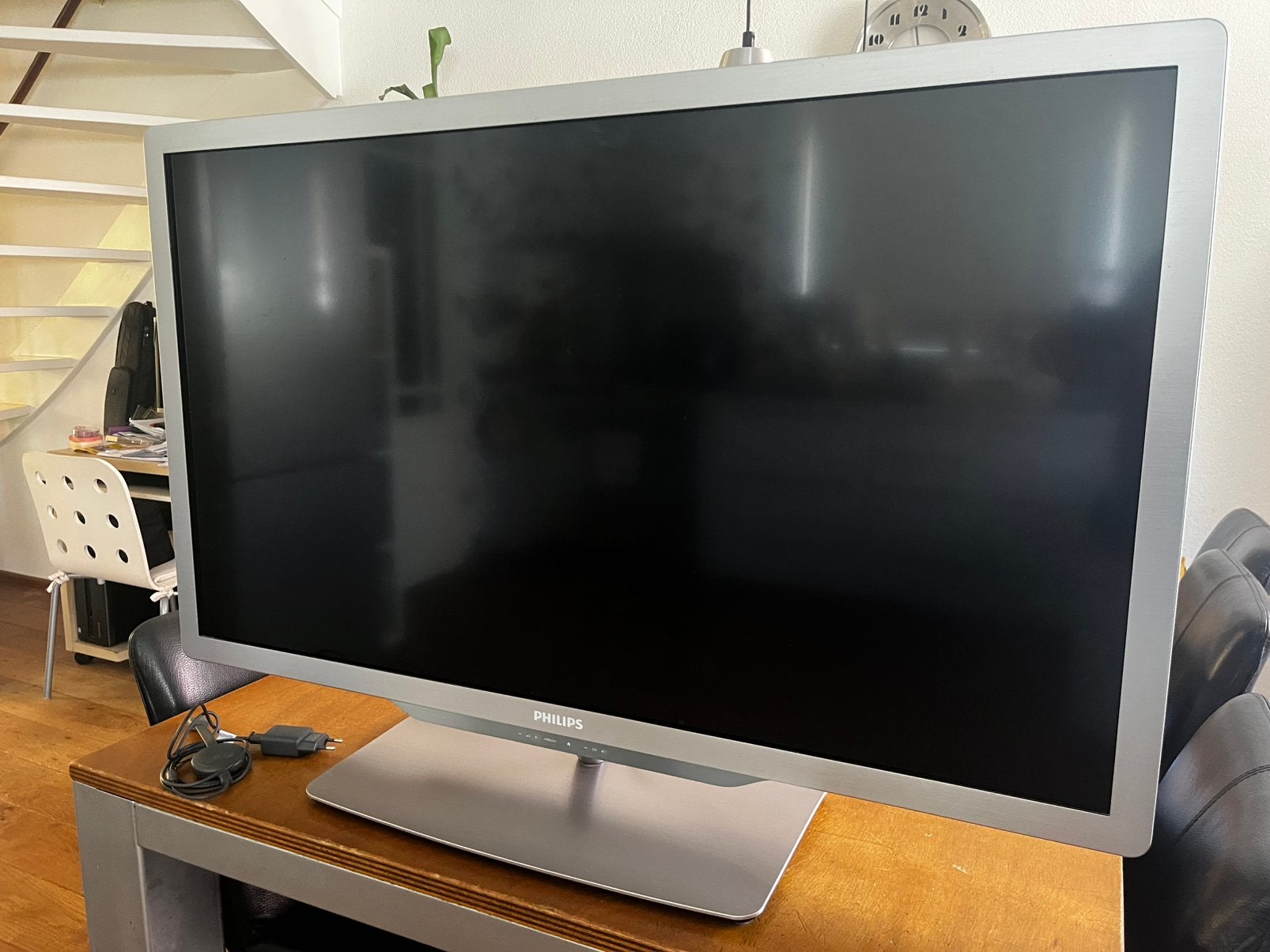 Philips 42” Full HD Ambilight Smart TV + Chromecast, Audio, Tv en Foto, Televisies, Gebruikt, LED, 100 cm of meer, Full HD (1080p)