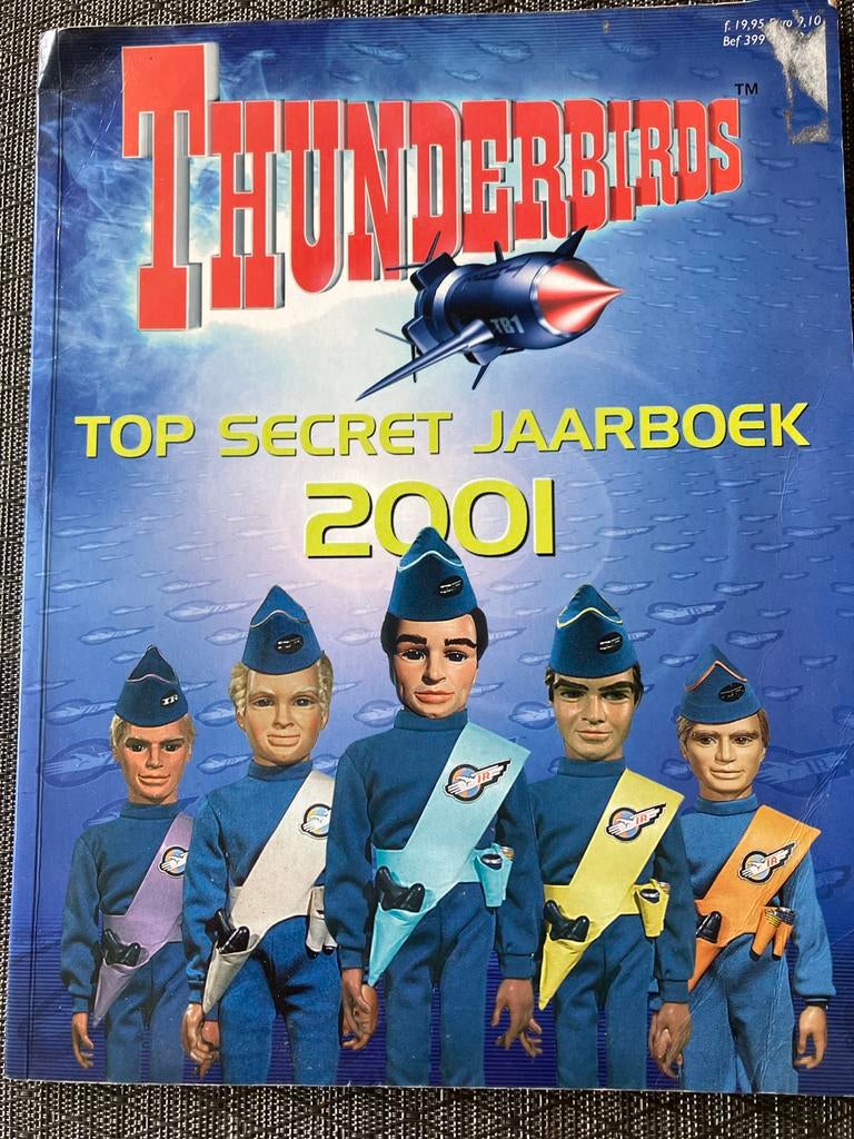 Thunderbirds Top Secret Jaarboek 2001 - Gerry Anderson, Ophalen of Verzenden, Zo goed als nieuw