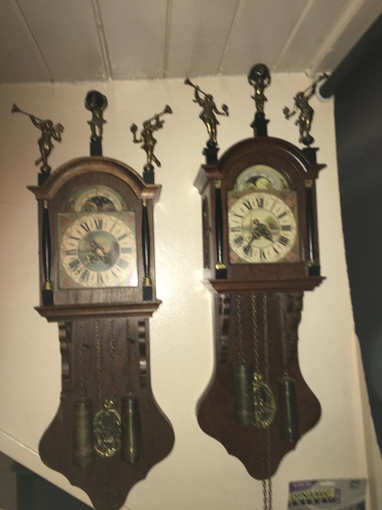Klein staartklokje 83cm.lang en 26cnmbreed, Ophalen