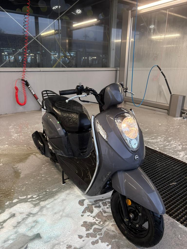 Sym mio 115i brom kenteken, Ophalen, Zo goed als nieuw, Benzine, Mio