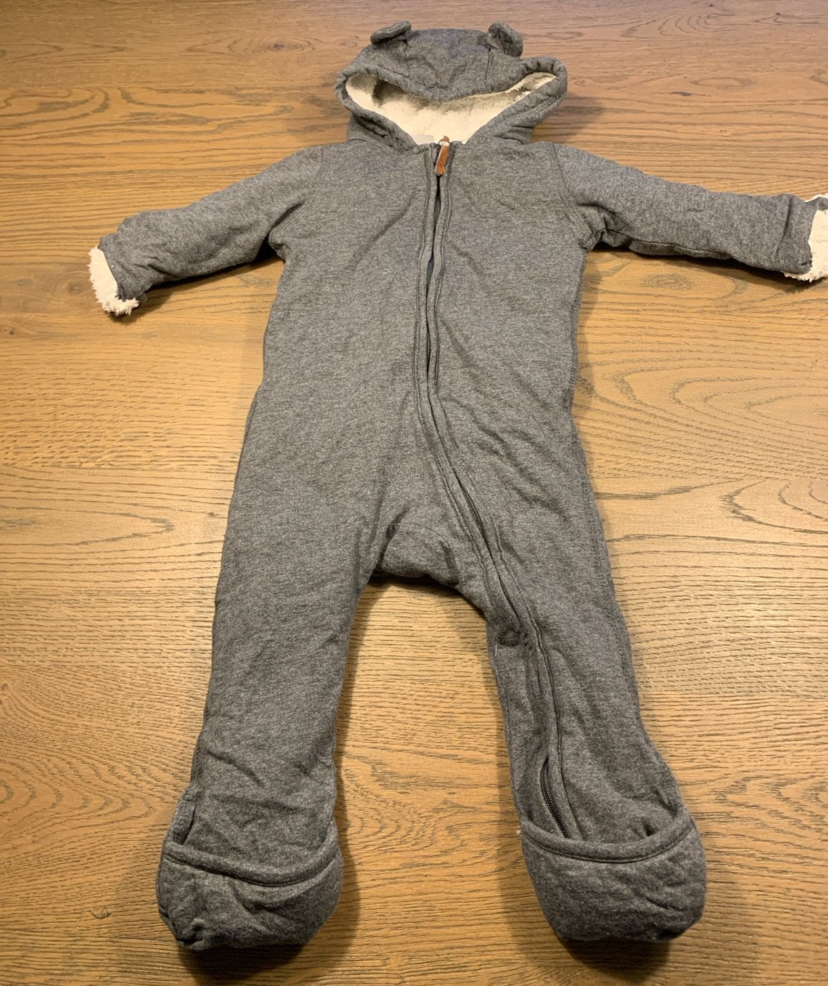 Warm babyberenpak met oortjes, maat 74, H&M, unisex, Gebruikt, Jongetje of Meisje, H&M, Ophalen of Verzenden