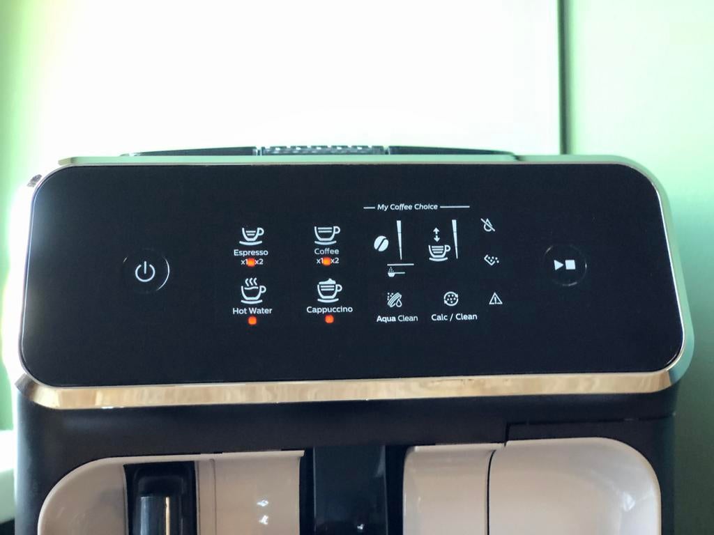 Nagekeken & Grondig Gereinigd - Philips LatteGo 2200 Series, Witgoed en Apparatuur, Koffiezetapparaten, Support@philips.com, Tussendiepen 4, 9206 AD Drachten, Nederland