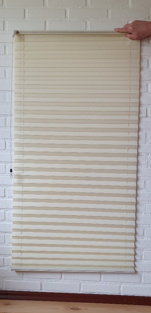 Luxaflex plisségordijn, Gebruikt, 69 cm, Crème, Polyester
