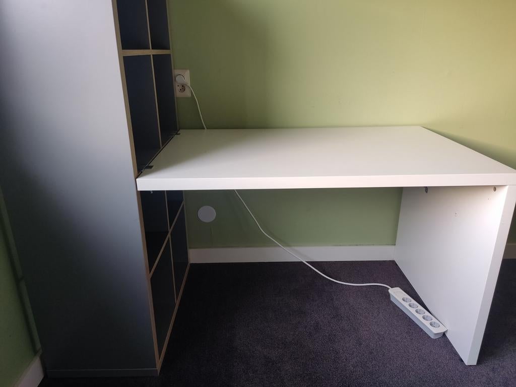 Prachtig Bureau Buro Kallax IKEA met boekenkast., Huis en Inrichting, Bureaus, Ophalen, Gebruikt