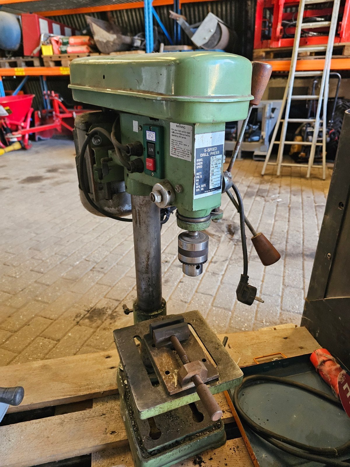 Robuuste Kolomboormachine - Gebruikt maar Functioneel, Ophalen of Verzenden, Gebruikt, 600 watt of meer, Kolomboormachine