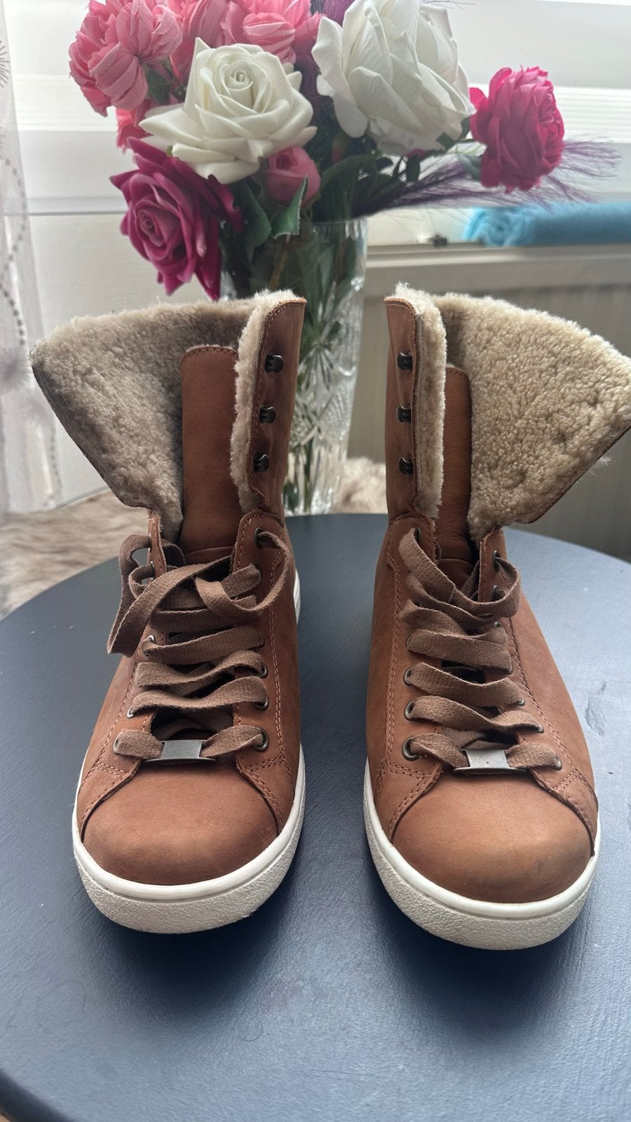 UGG Laarzen Bruin - Zo goed als nieuw Maat 42, Ophalen, Bruin, Boots, Zo goed als nieuw