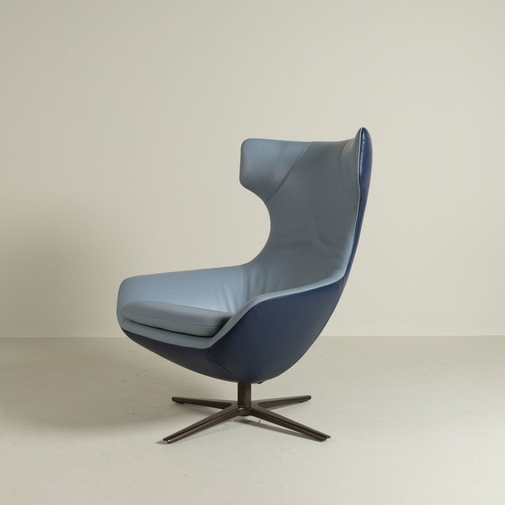 Leolux Caruzzo Fauteuil Lichtblauw/Donkerblauw Leer, Leolux, Zo goed als nieuw, Niet ingevuld, Niet ingevuld