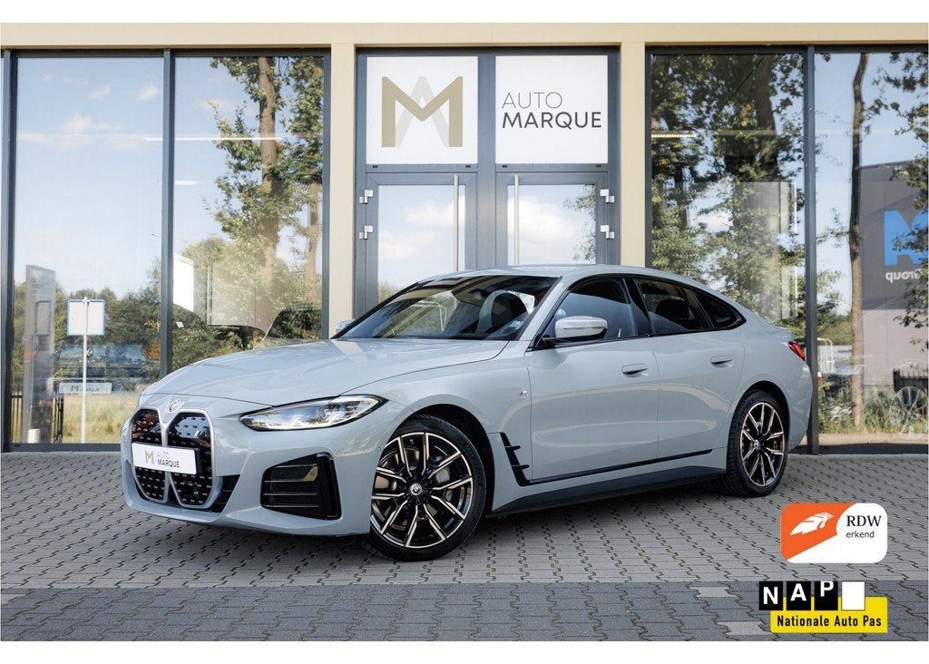 BMW i4 eDrive40 84 kWh | High Executive | M Sportpakket | 19, Auto's, BMW, Achterwielaandrijving, Gebruikt, Met garantie (alle)