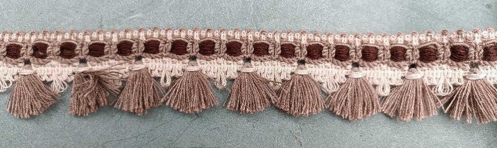 Vintage fournituren sierband flosjes grijs beige 4 cm (KV11), Ophalen of Verzenden, Nieuw, Paspop