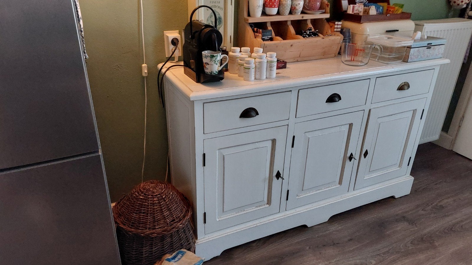 Wit, landelijk dressoir 150x50x90 cm met lades en deuren, Gebruikt, 150 tot 200 cm, Ophalen of Verzenden, Landelijk