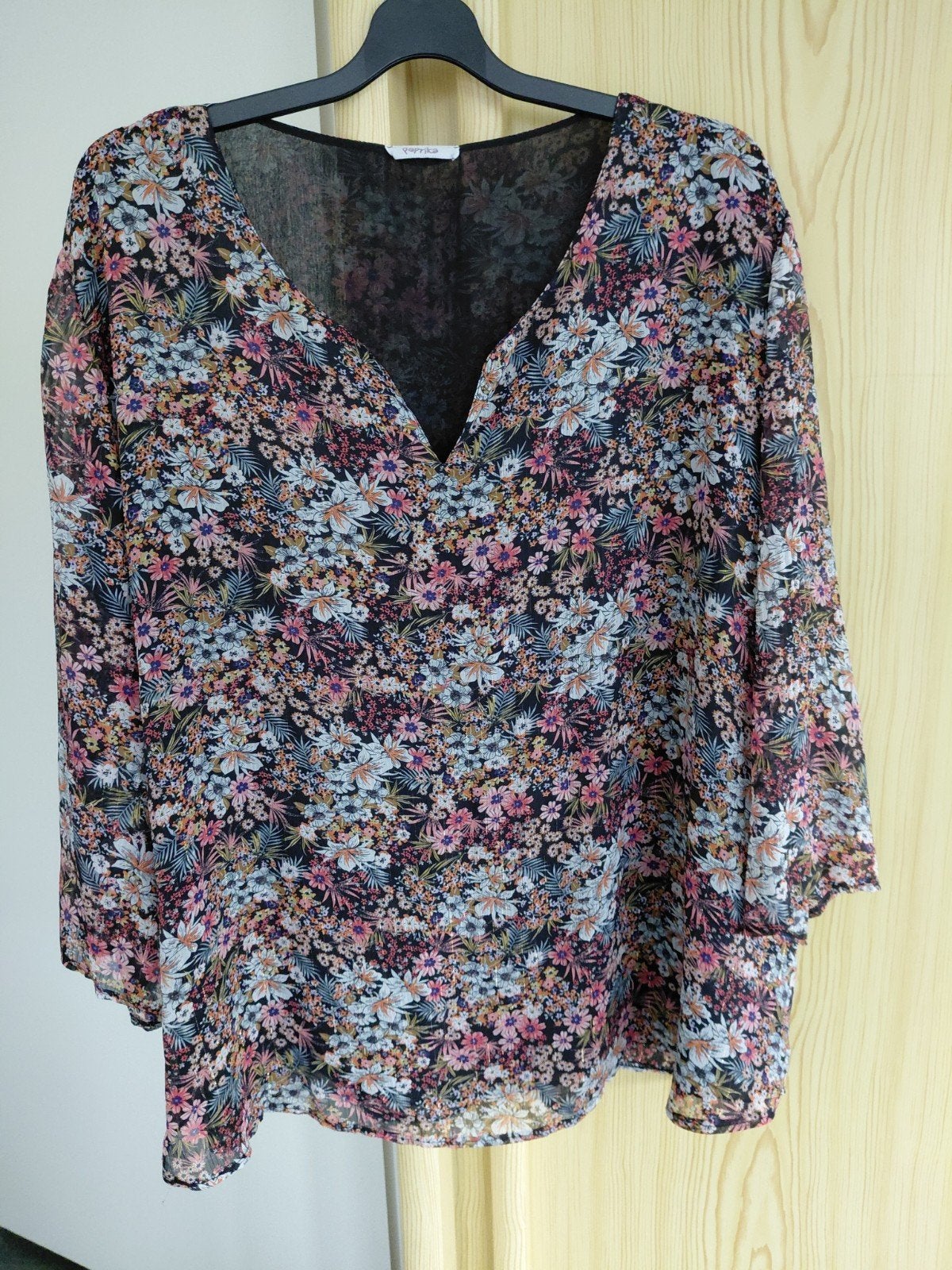 Paprika Bloemenprint Blouse Maat 56, Meerkleurig, Blouse of Tuniek, Ophalen of Verzenden, Zo goed als nieuw