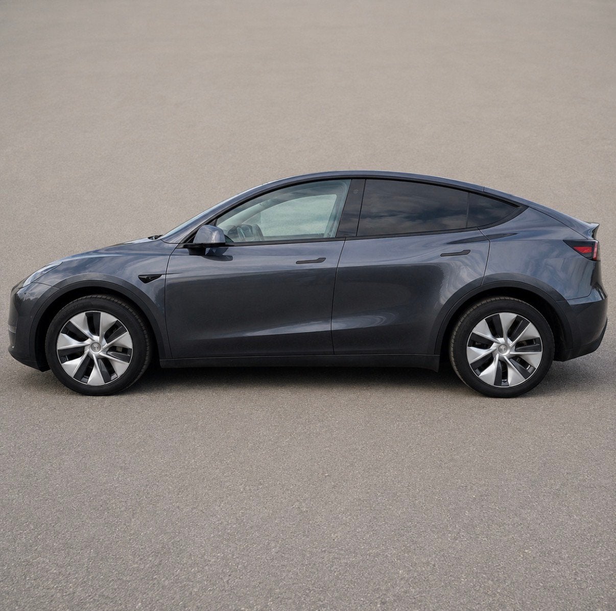 Foto 3 van Tesla Model Y 2021 Long Range AWD 75kWh SOH 90,3%