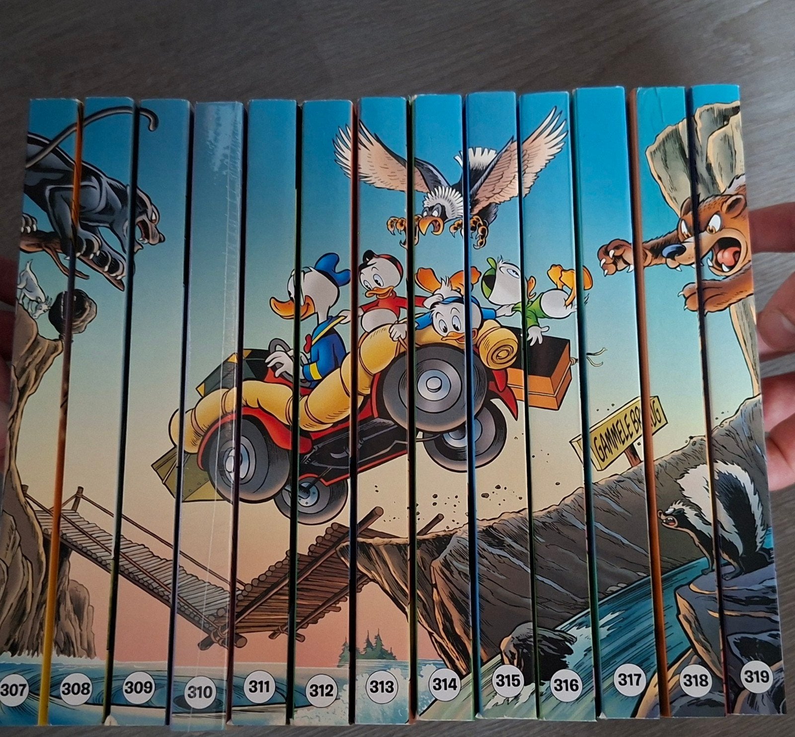 Donald Duck weekblad jaargang 2020 (nummers 307-319), Boeken, Complete serie of reeks, Ophalen of Verzenden, Zo goed als nieuw