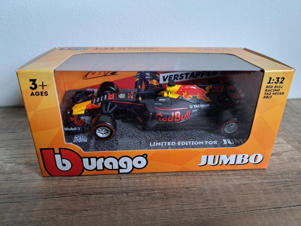 RedBull racing 1:32, Ophalen of Verzenden, Bburago