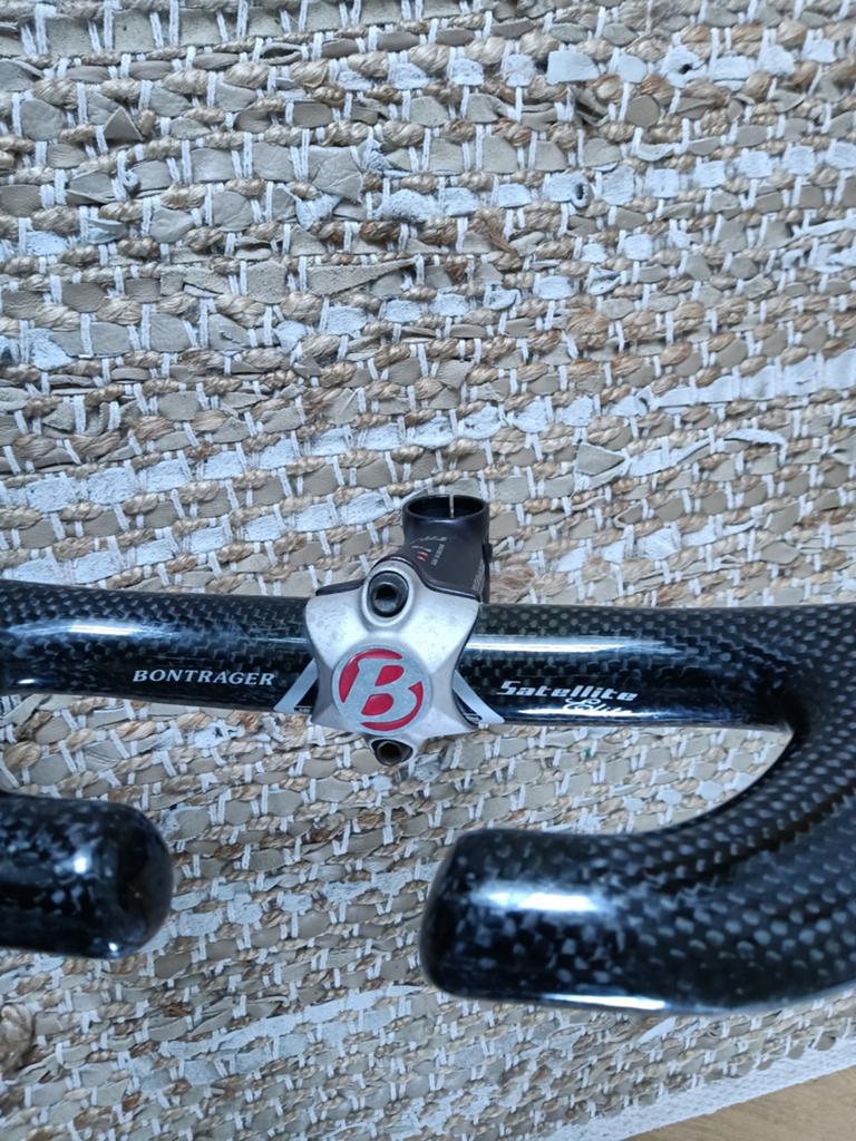 Carbon stuur bontrager trek Satellite elite, Fietsen en Brommers, Fietsonderdelen, Ophalen of Verzenden, Stuur, Carbon