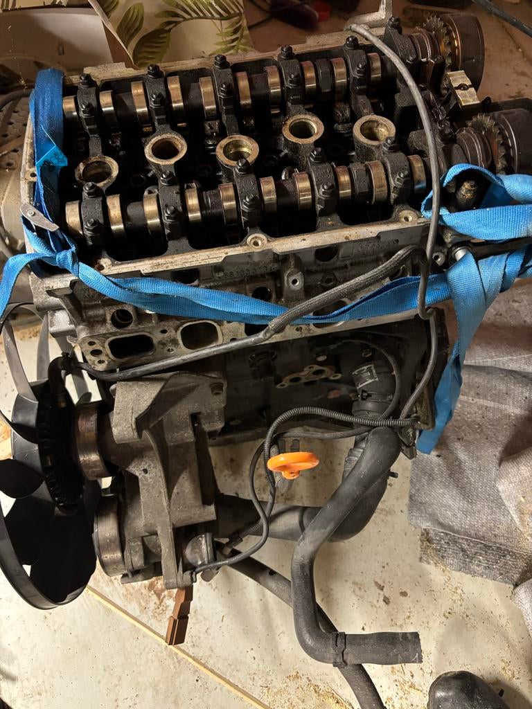 VW VR5 AZX motorblok met versnellingsbak en toebehoren, Ophalen, Gebruikt, Volkswagen
