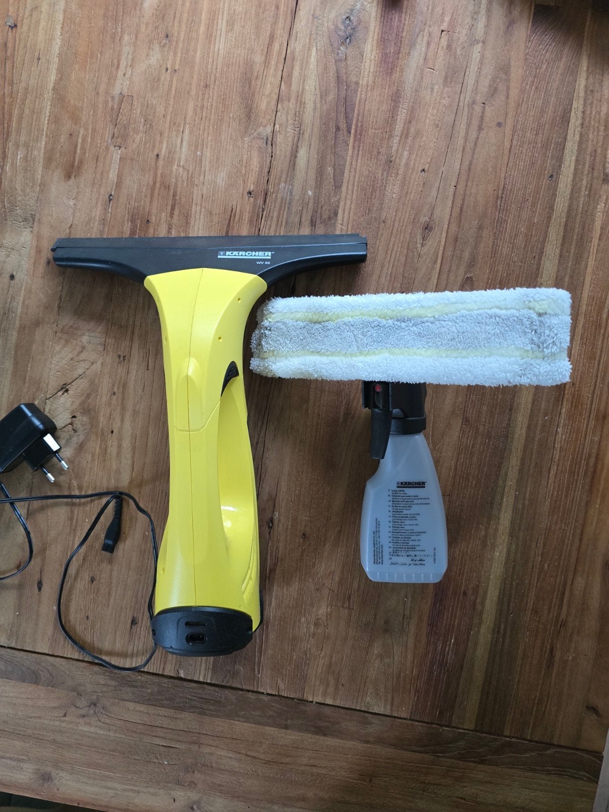 Karcher WV50 Ramenschoonmaker met elektrische afzuiging, Ophalen of Verzenden
