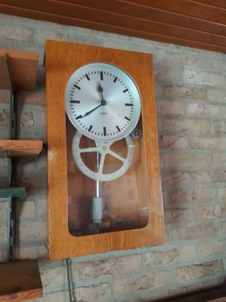moederklok, Ophalen