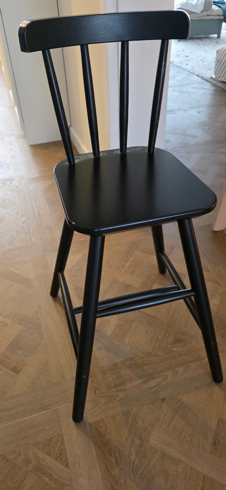 Agam kinderstoel, Ophalen