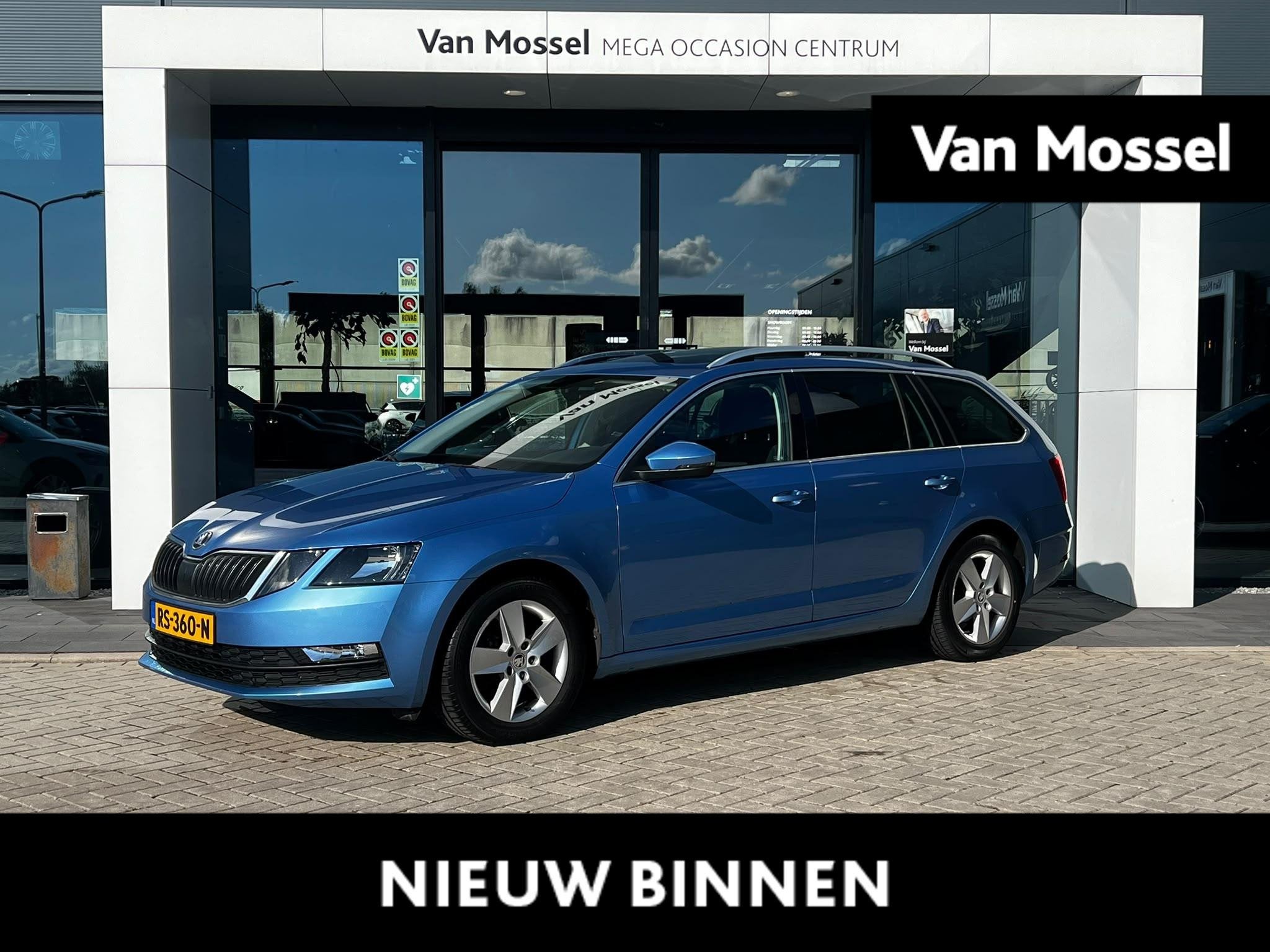 Skoda Octavia Combi 1.0 TSI Greentech Ambition Business | PA, Stof, Gebruikt, Blauw, Origineel Nederlands