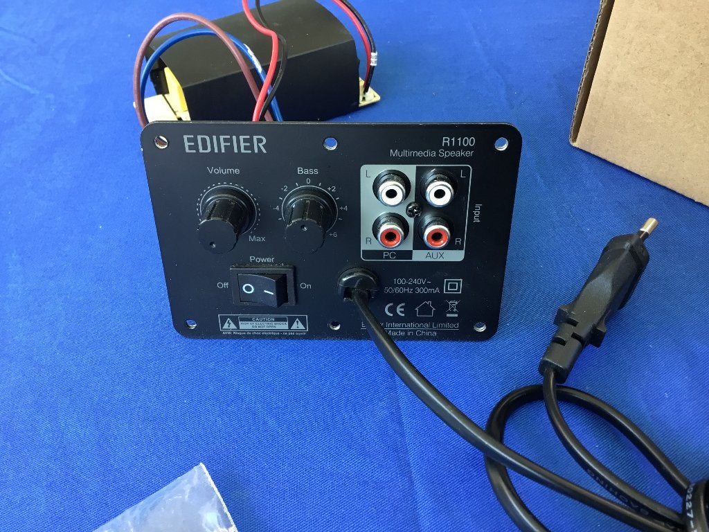 Digitale versterker board Edifier R1100, Overige merken, Ophalen of Verzenden, Zo goed als nieuw, Minder dan 60 watt